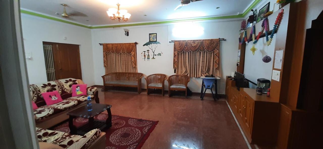 Coimbatore Home Stay & Serviced Apartment Екстериор снимка